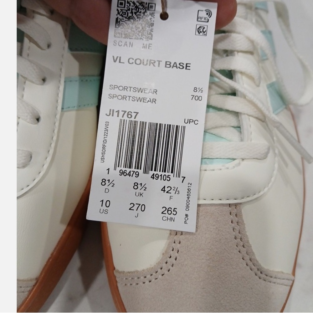 Adidas NWT VL Court Base White Turquoise Grey Shoes JI1767 BLUE
Women's Size 10 - Picture 3 of 3
